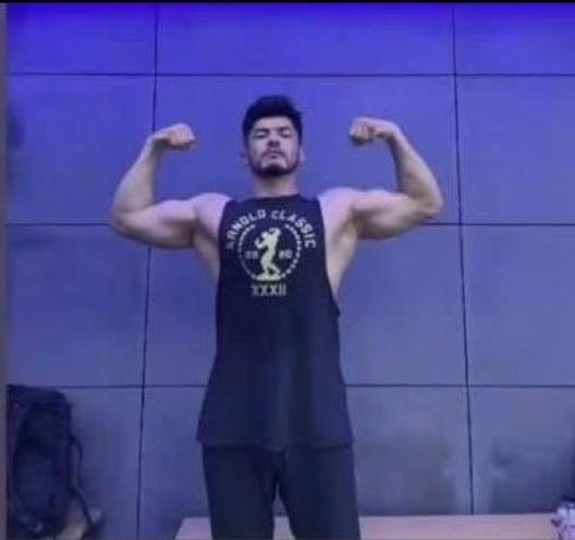 紅姐對手Mike因一句「來都來了」,繼而被封為「來都來了哥」。