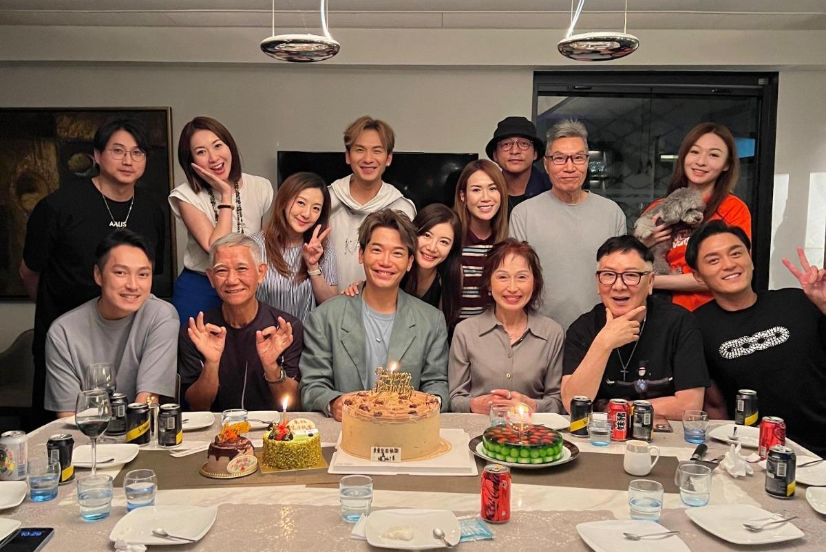 黃建東於本月(26日)踏入44歲生日,他獲父母和多位圈中好友為他悉心準備生日驚喜。