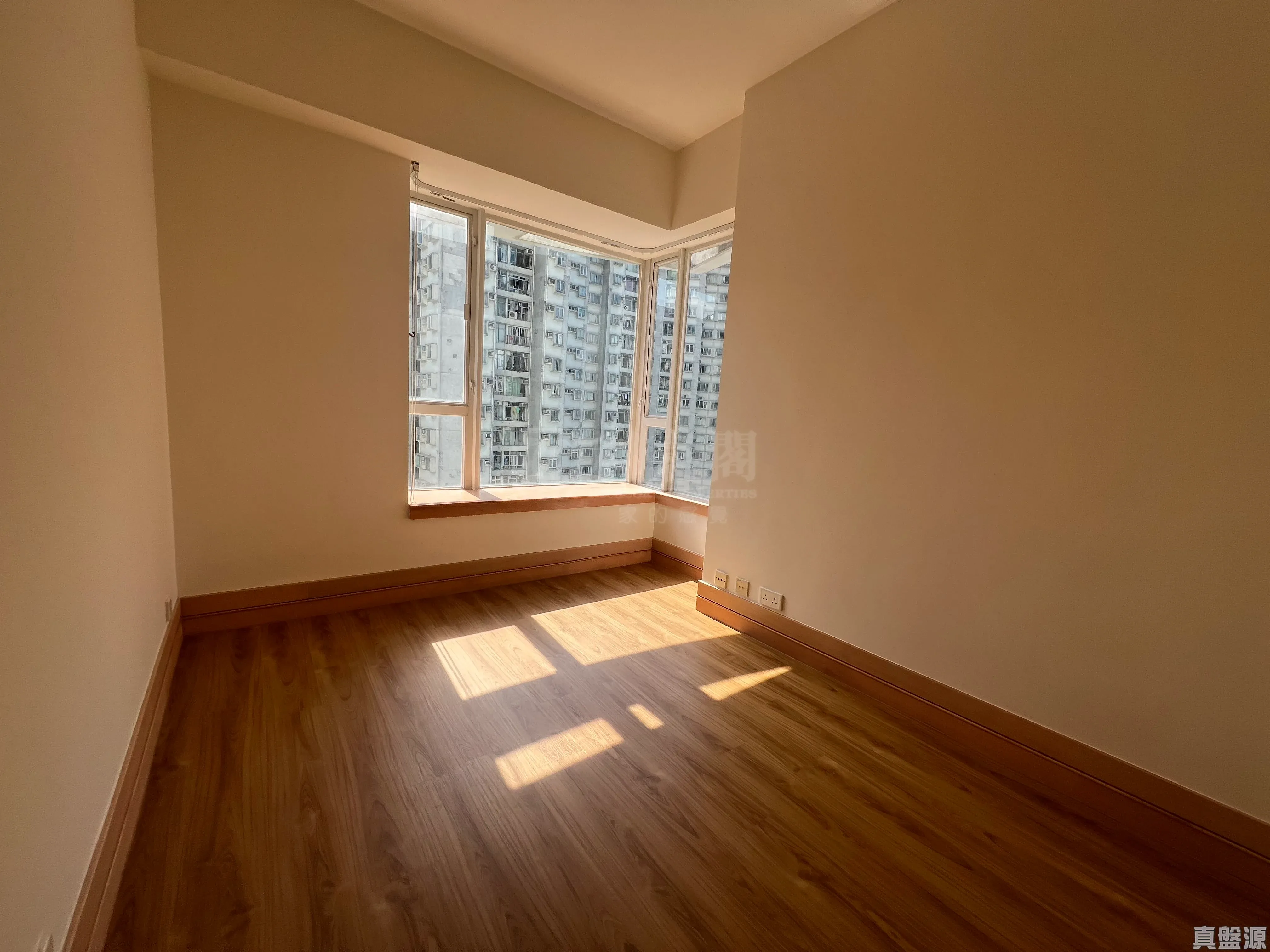 鰂魚涌逸樺園中層套三房,睡房面積闊落實用。(代理提供)