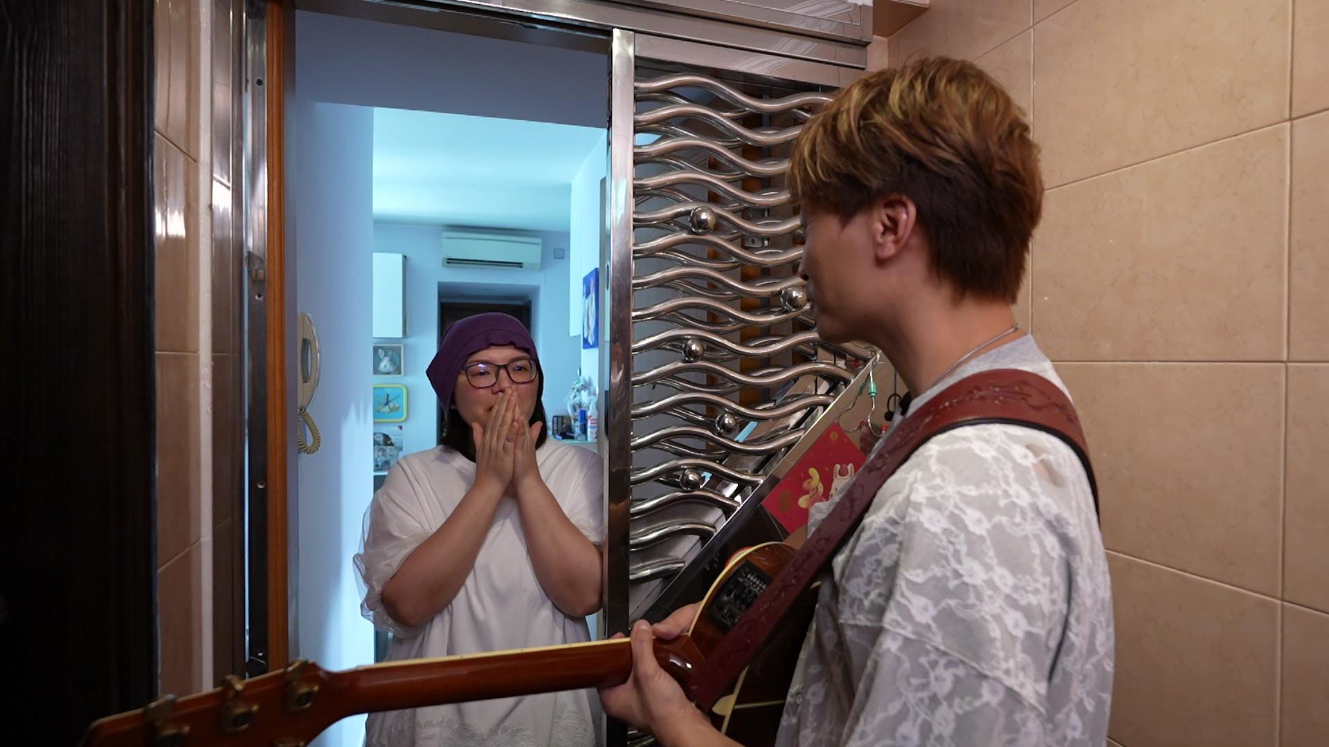 黃劍文上患有腦病觀眾屋企獻唱《我們都是這樣長大的》。