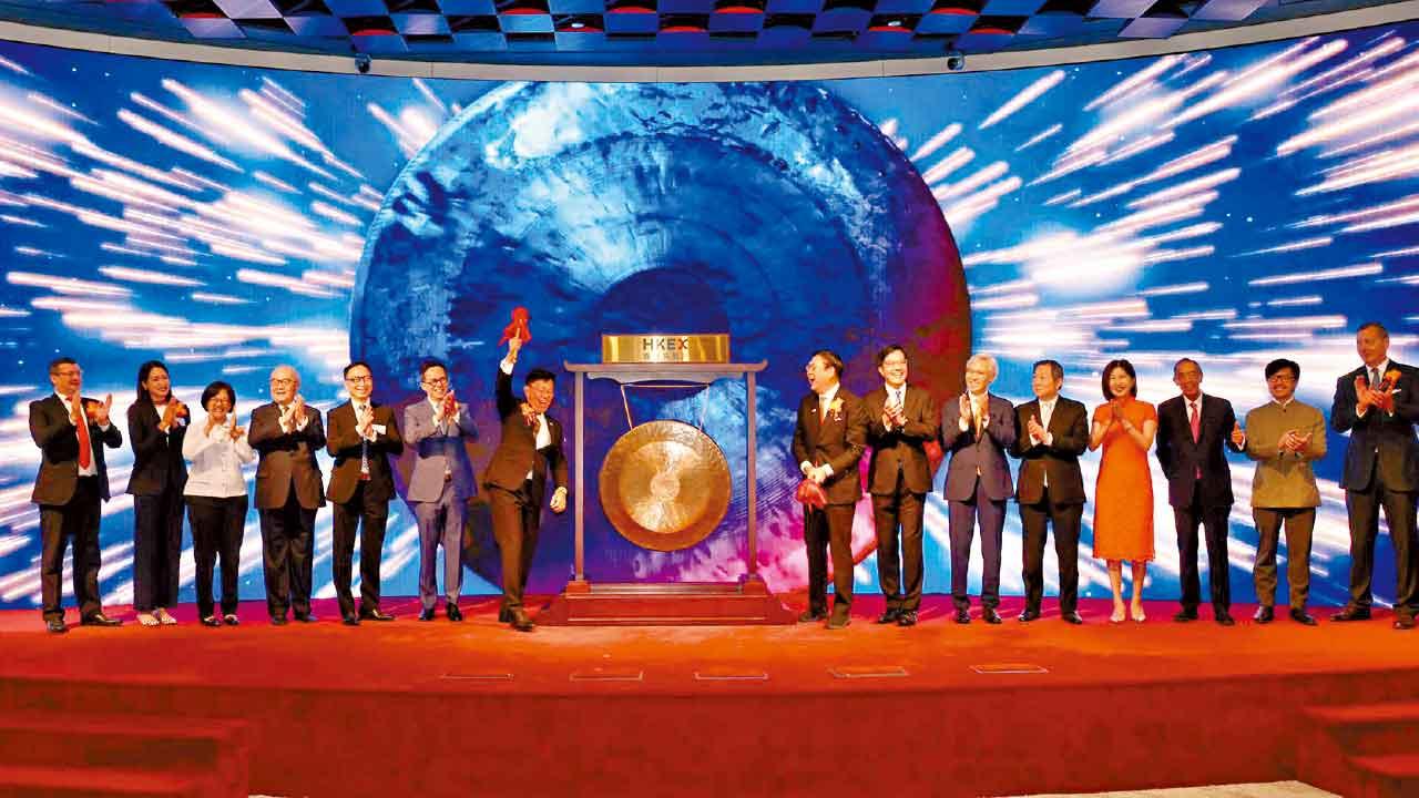 FWD富衛集團上市儀式
