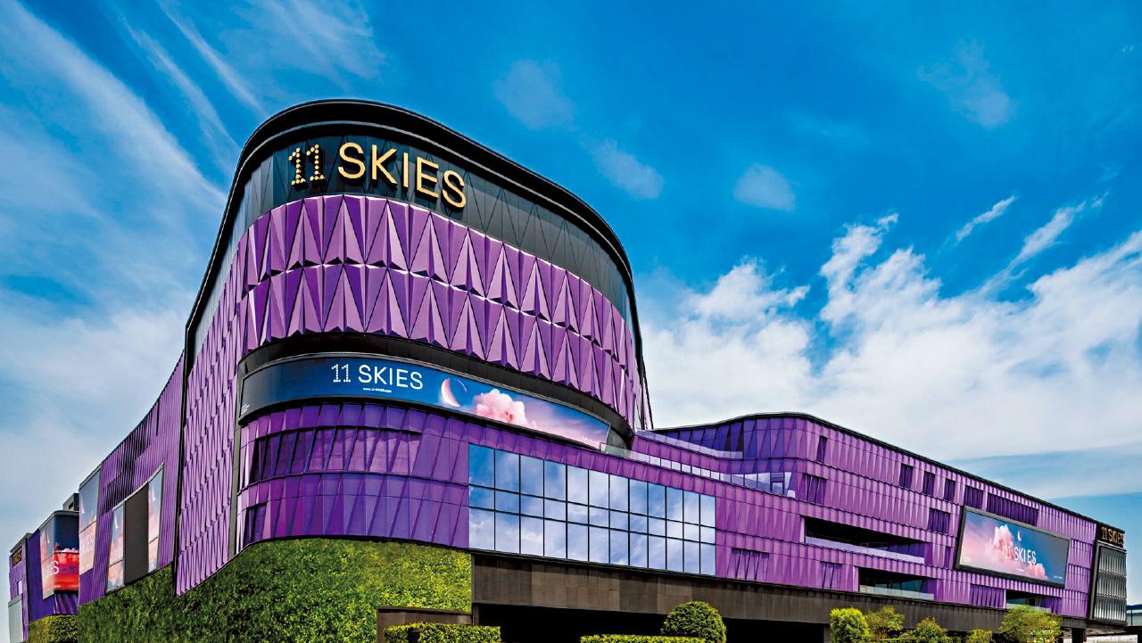 11 SKIES