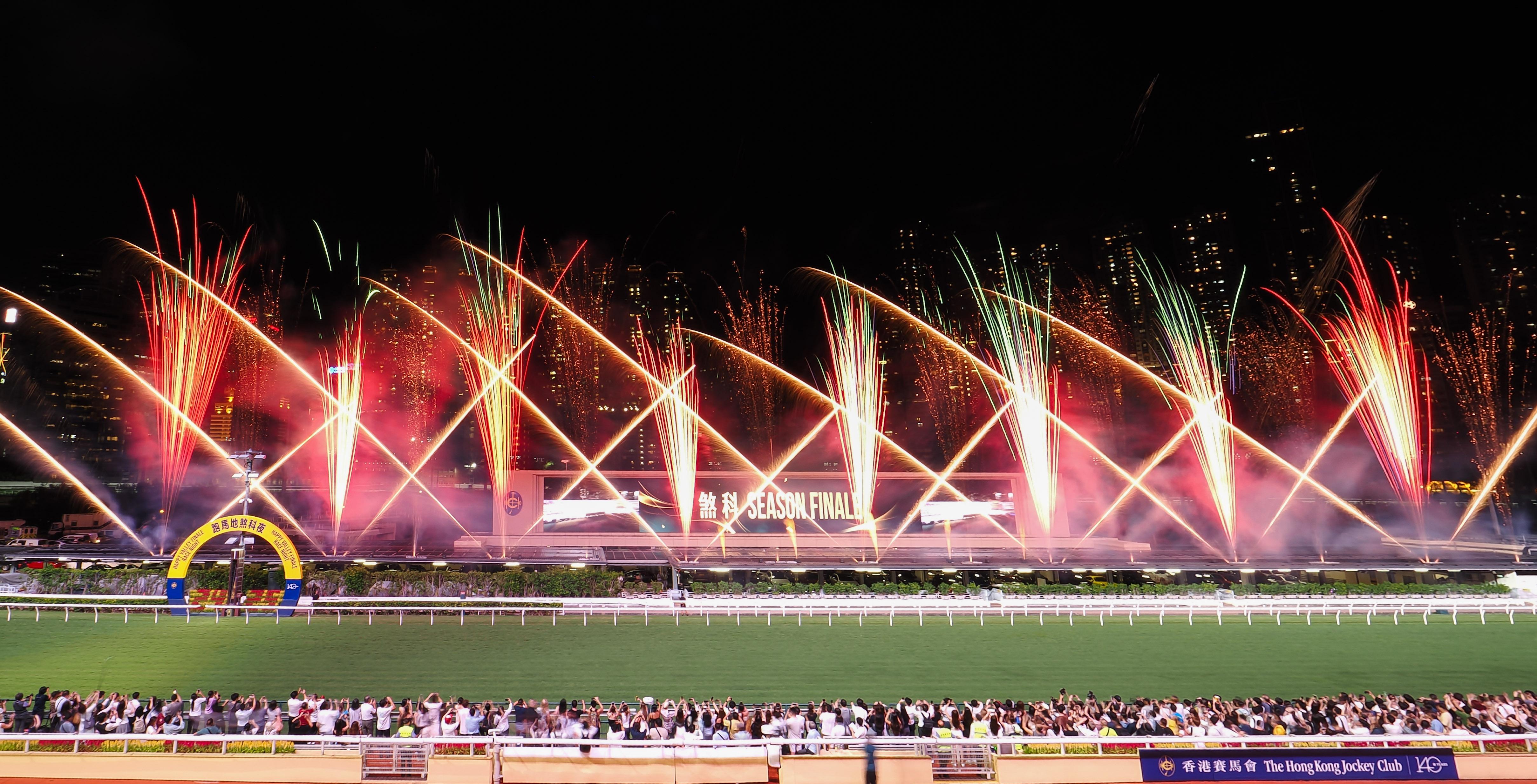 2024-25年度香港馬季已於7月16日星期三在跑馬地馬場圓滿結束,為香港賽馬史又添輝煌一章