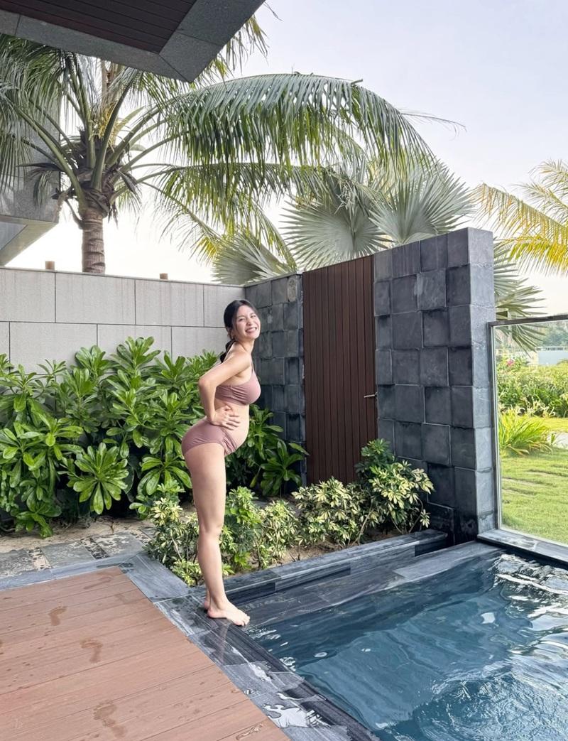 Coffee分享孕照 預感體重增至140磅
