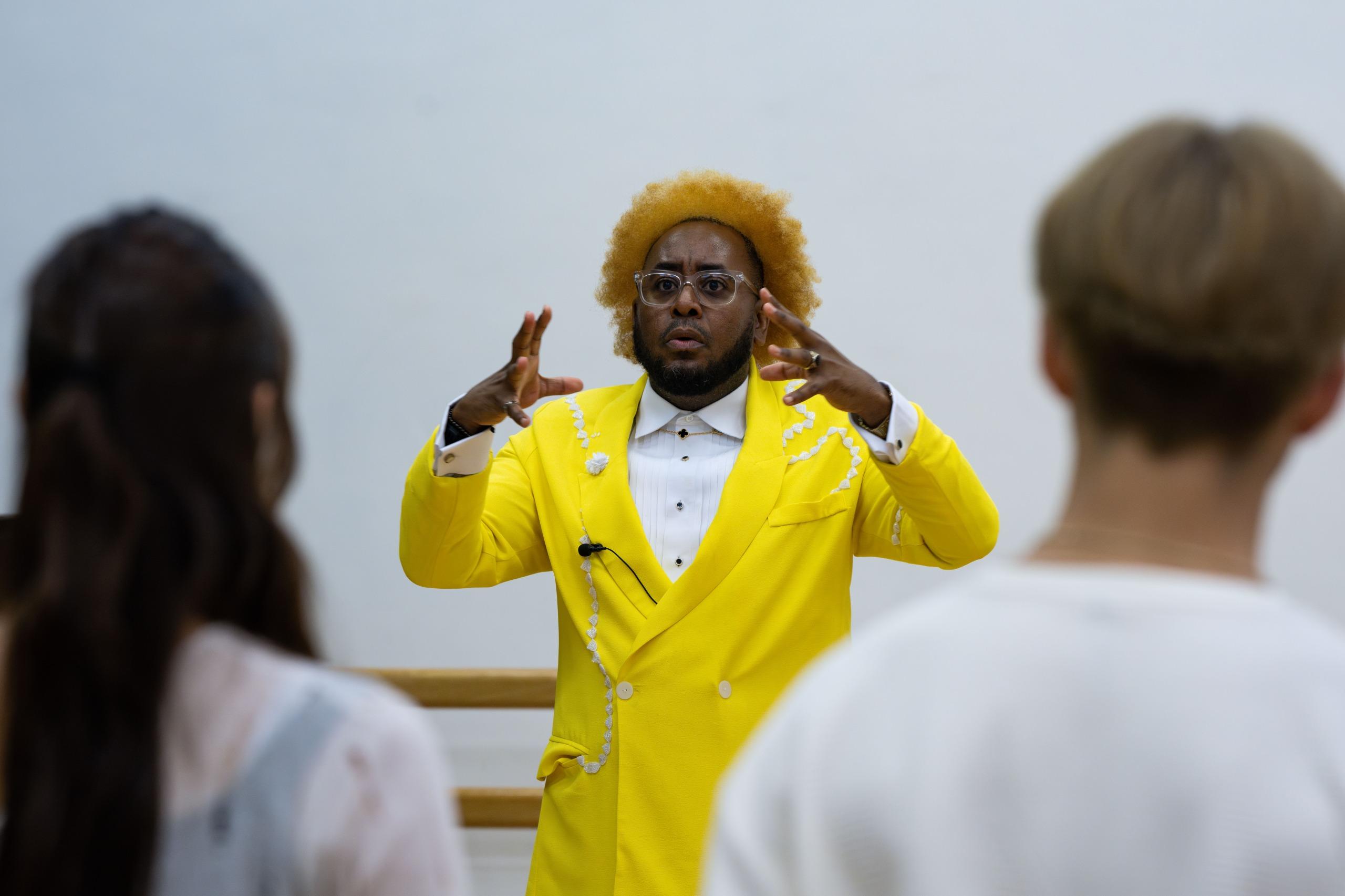 由Berkley The Artist領軍的聲樂工作坊訓練,為學員強化聲線並掌握歌手的表演技巧。