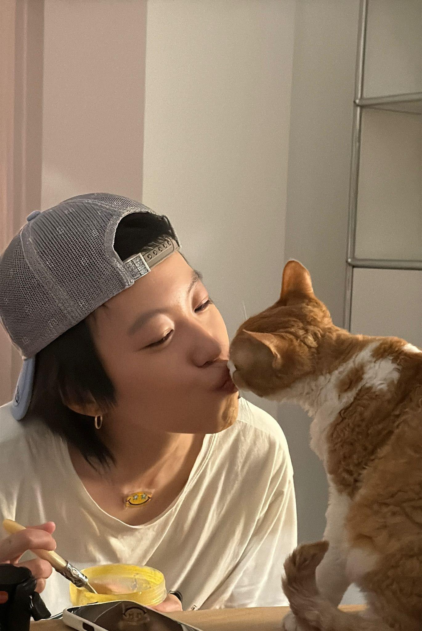 童童生活照片。