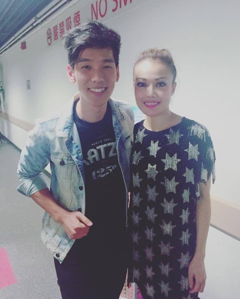 林奕匡獲偶像容祖兒親自邀歌。