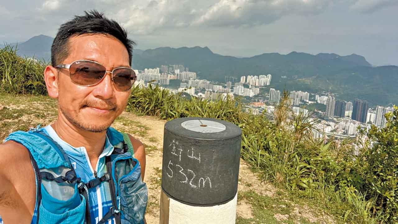 烈陽鍛煉,登針山頂。