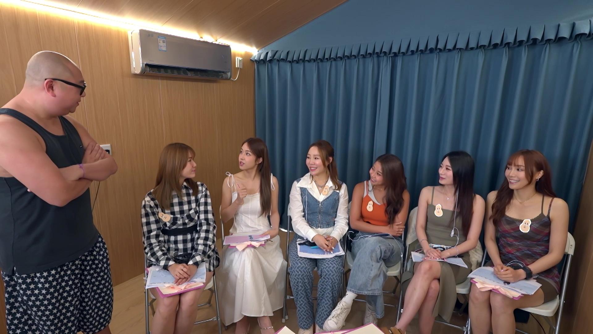 閨密花生團成員有莊思敏、莊子璇、雲文子師傅、何泳芍、王菲、鄧伊婷。