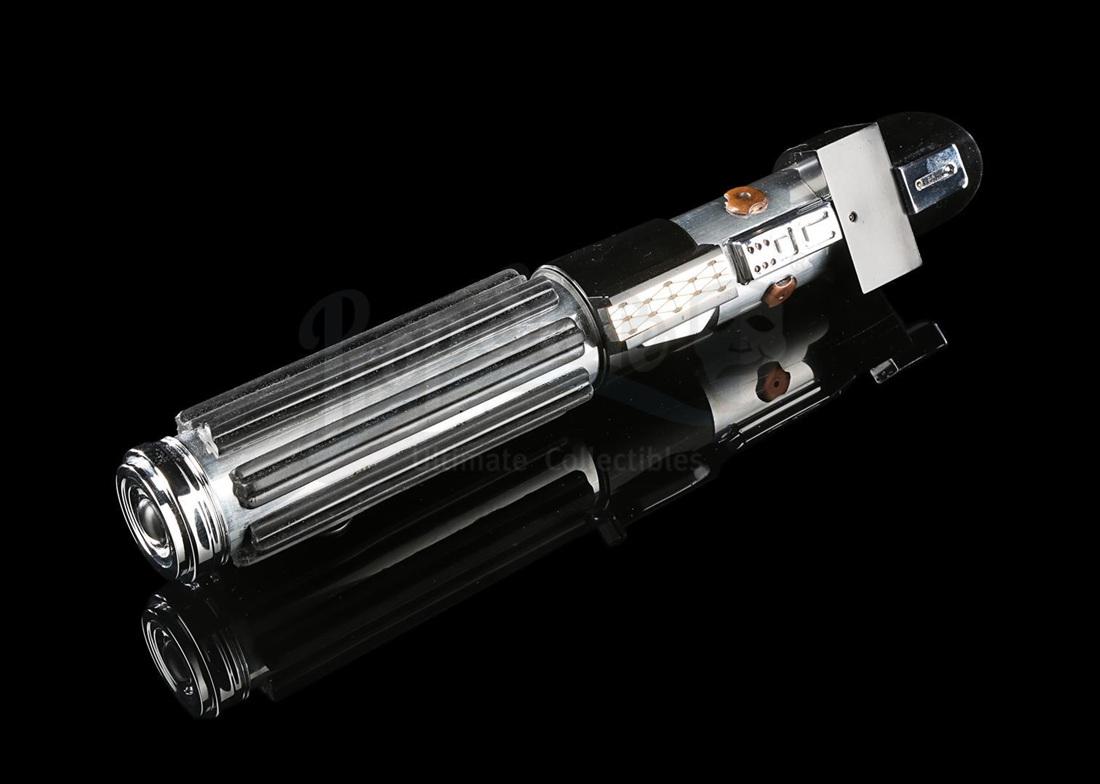 《星球大戰》黑武士「光劍」拍賣 估價高達2,000萬港元