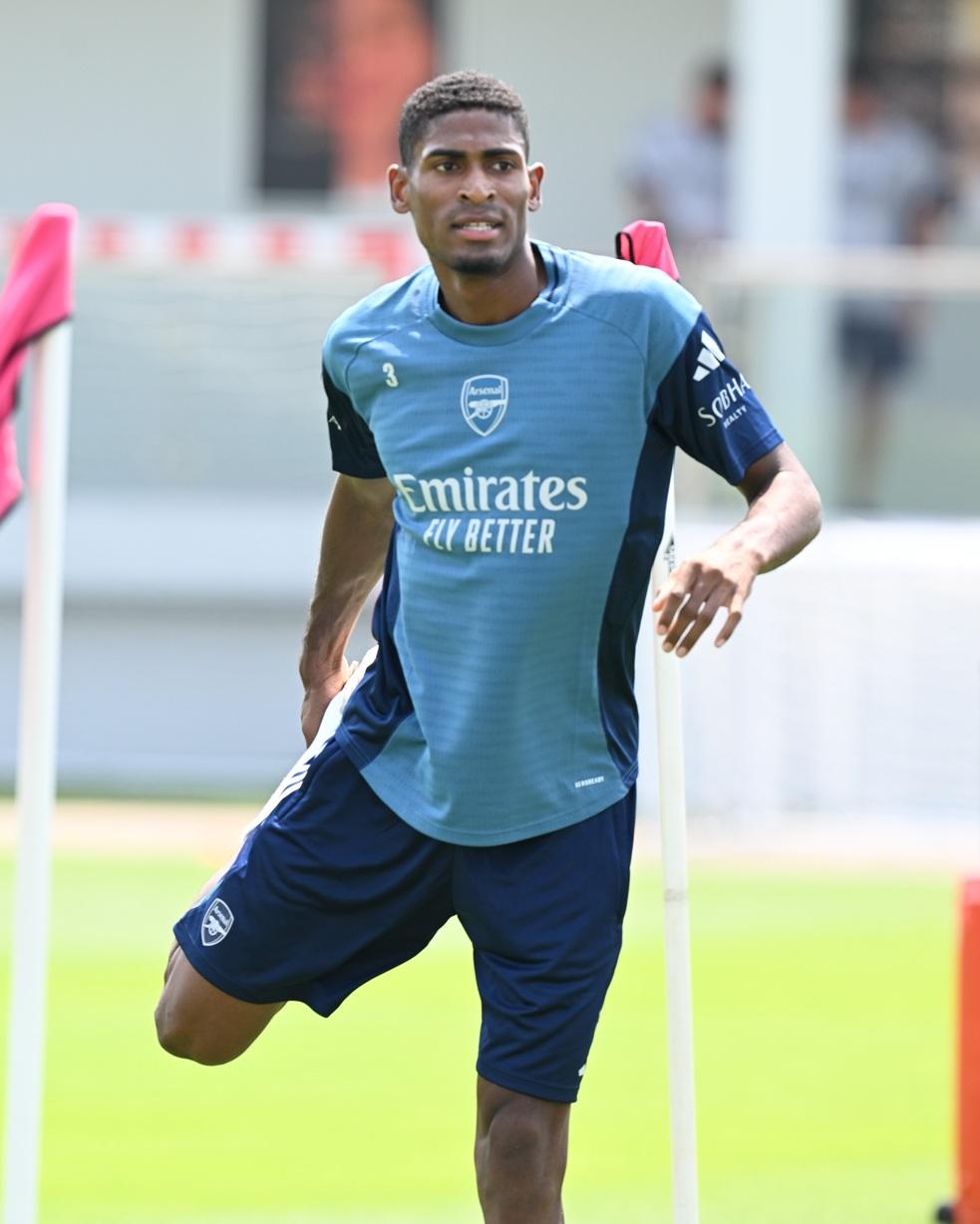 新簽入西班牙中堅莫斯基拉