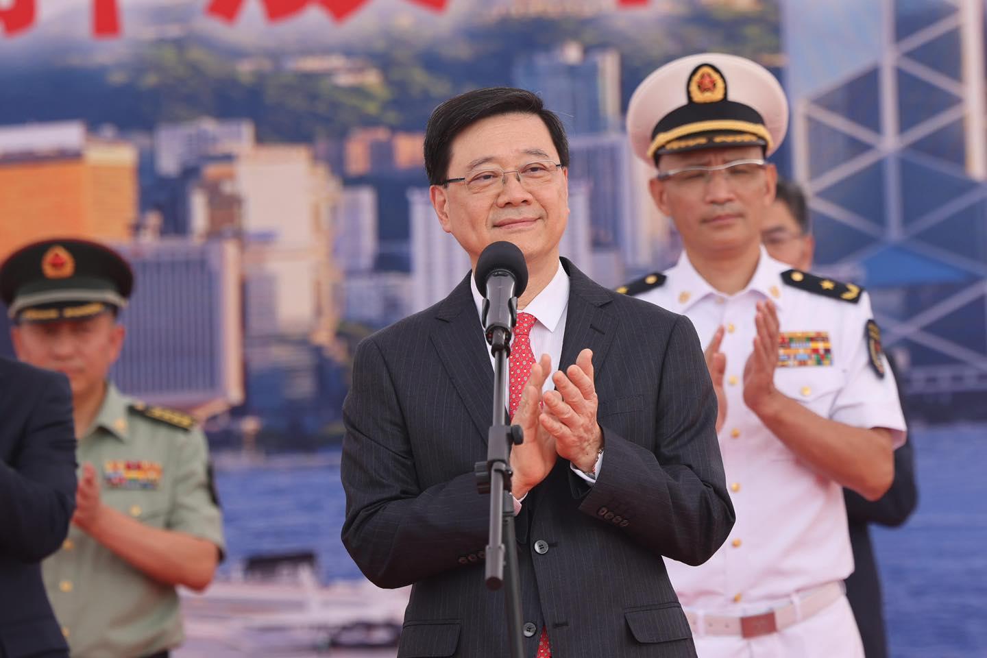 山東艦訪港|抵港訪問5日市民海岸觀賞 李家超:振奮人心代表國家安全固若金湯(多圖)