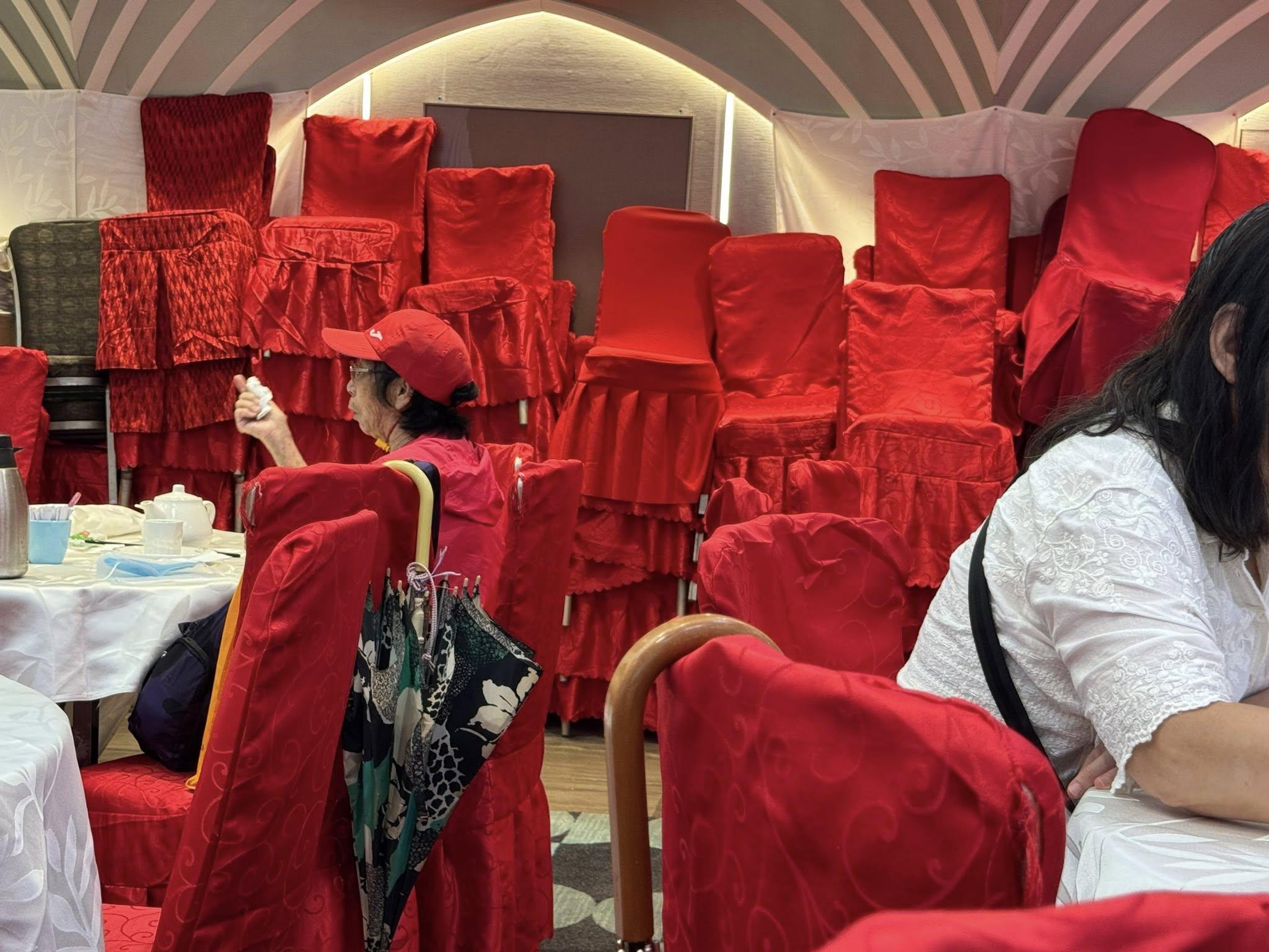 酒樓裝潢亦走懷舊風格