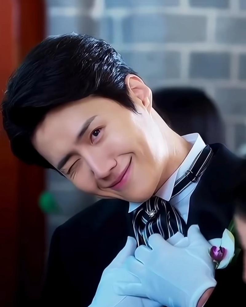 侏羅紀世界|《侏羅紀世界:重生》南韓首映 施嘉莉扮金宣虎「歪頭wink笑」