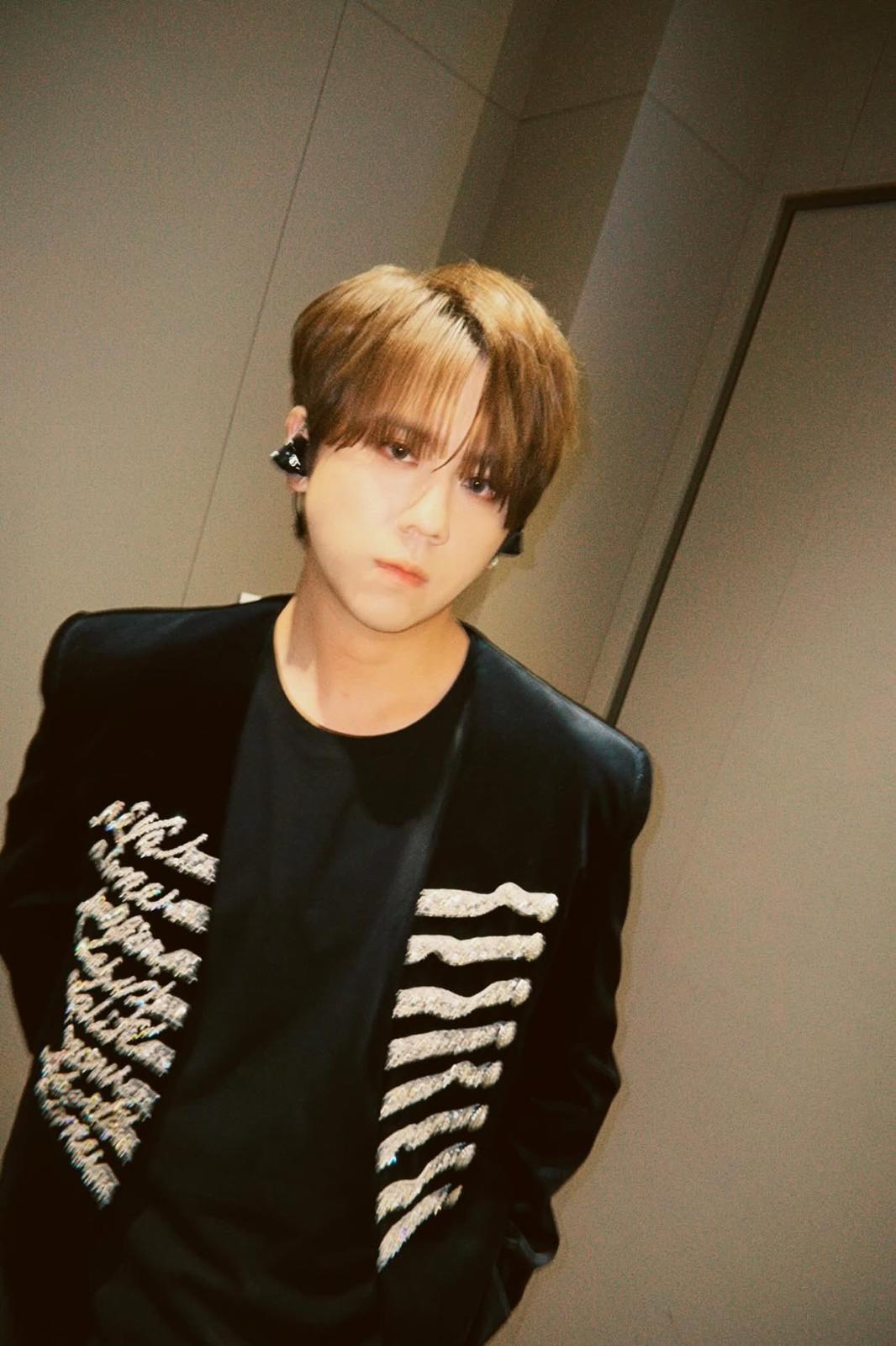 姜濤宣布閉關半個月,準備最新個人單曲。