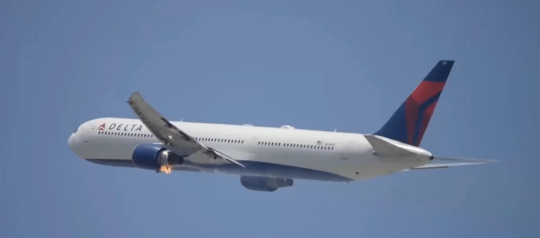 美航空客機起飛後引擎著火 安全返回洛杉磯機場(影片截圖)