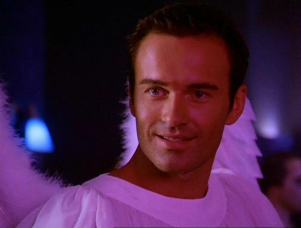 Julian McMahon