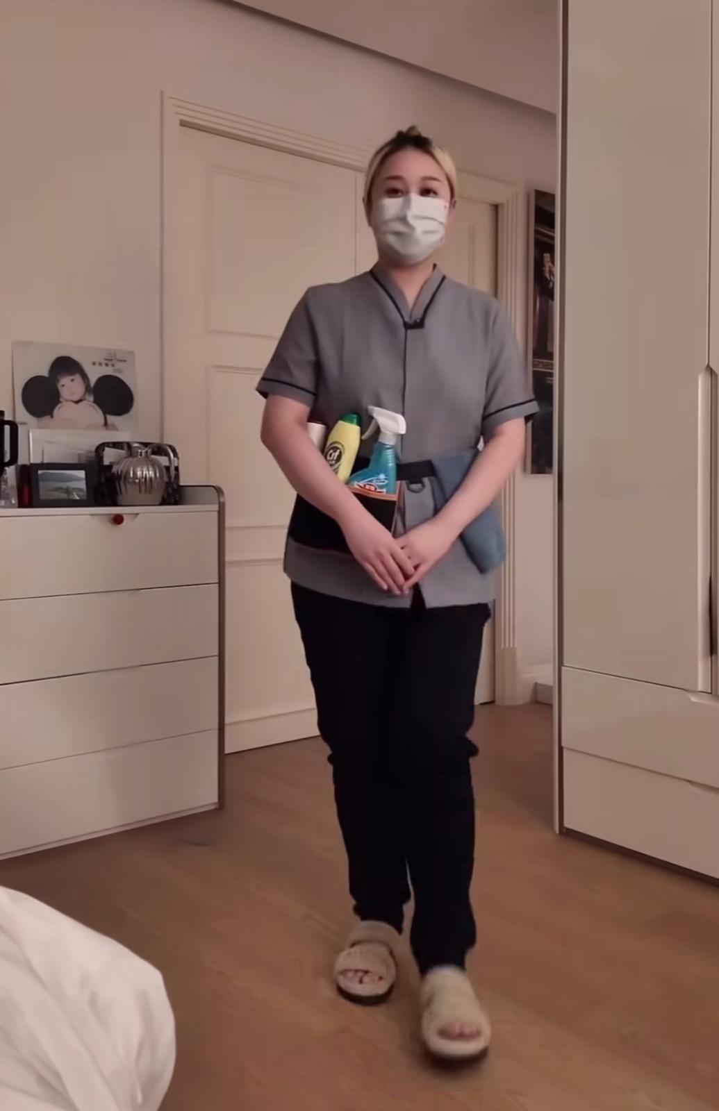 伍富橋開心分享一條老婆Shirley化身女僕的影片!