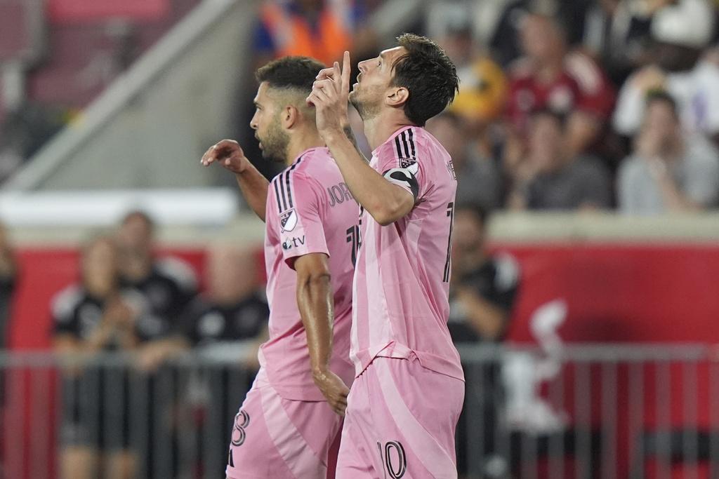 美斯對紐約紅牛梅開二度。(美聯社)