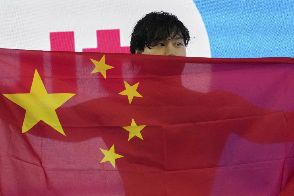 覃海洋在男子100米蛙泳封王,奪得中國隊在今屆游泳世錦賽的首面游泳金牌。(美聯社)