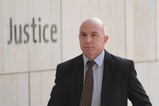 運動明星iPhone電線插鼻扮患癌籌錢 騙了愛爾蘭富豪等數千人