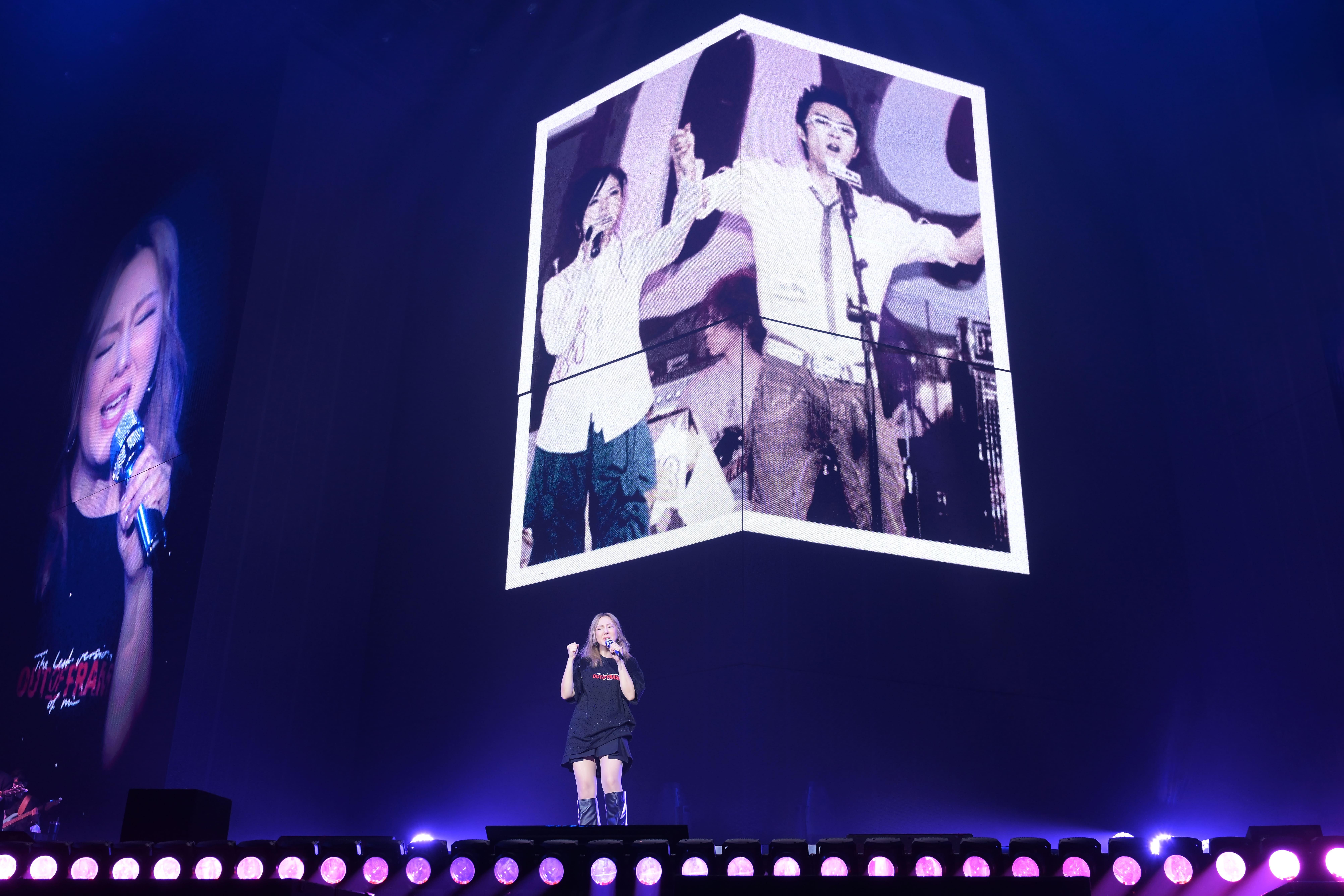 衛蘭上海站演唱會獻唱方大同金曲致敬。