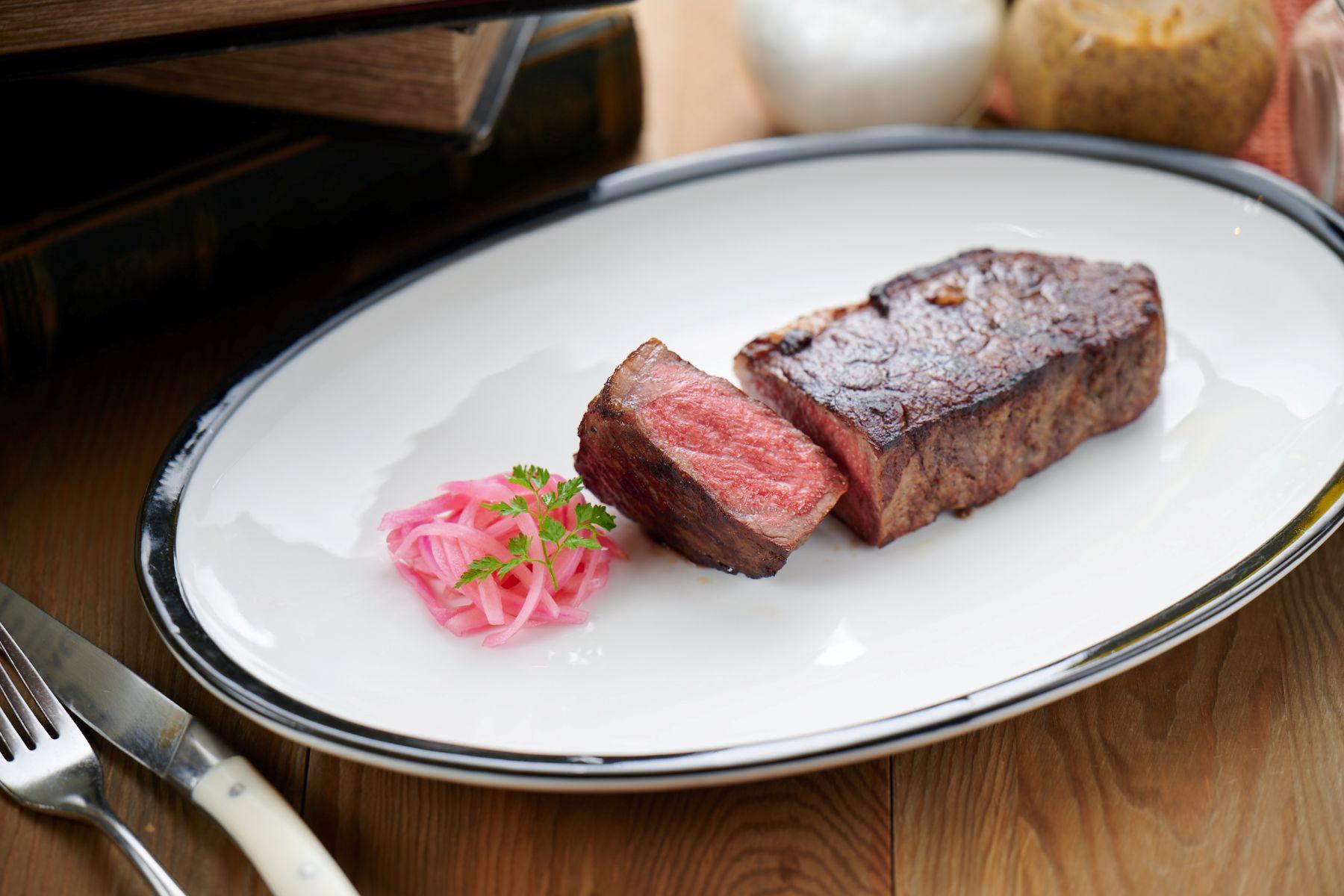 Ciak & Prohibition平日午市套餐買一送一,每日晚市精選菜式買一送一。