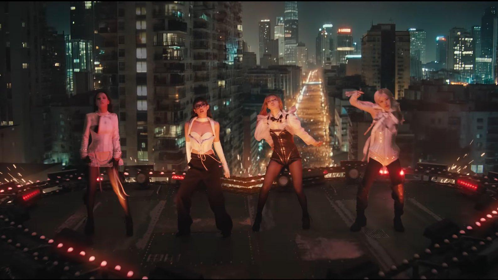 BLACKPINK新單曲《JUMP》MV,在網上掀起熱話。