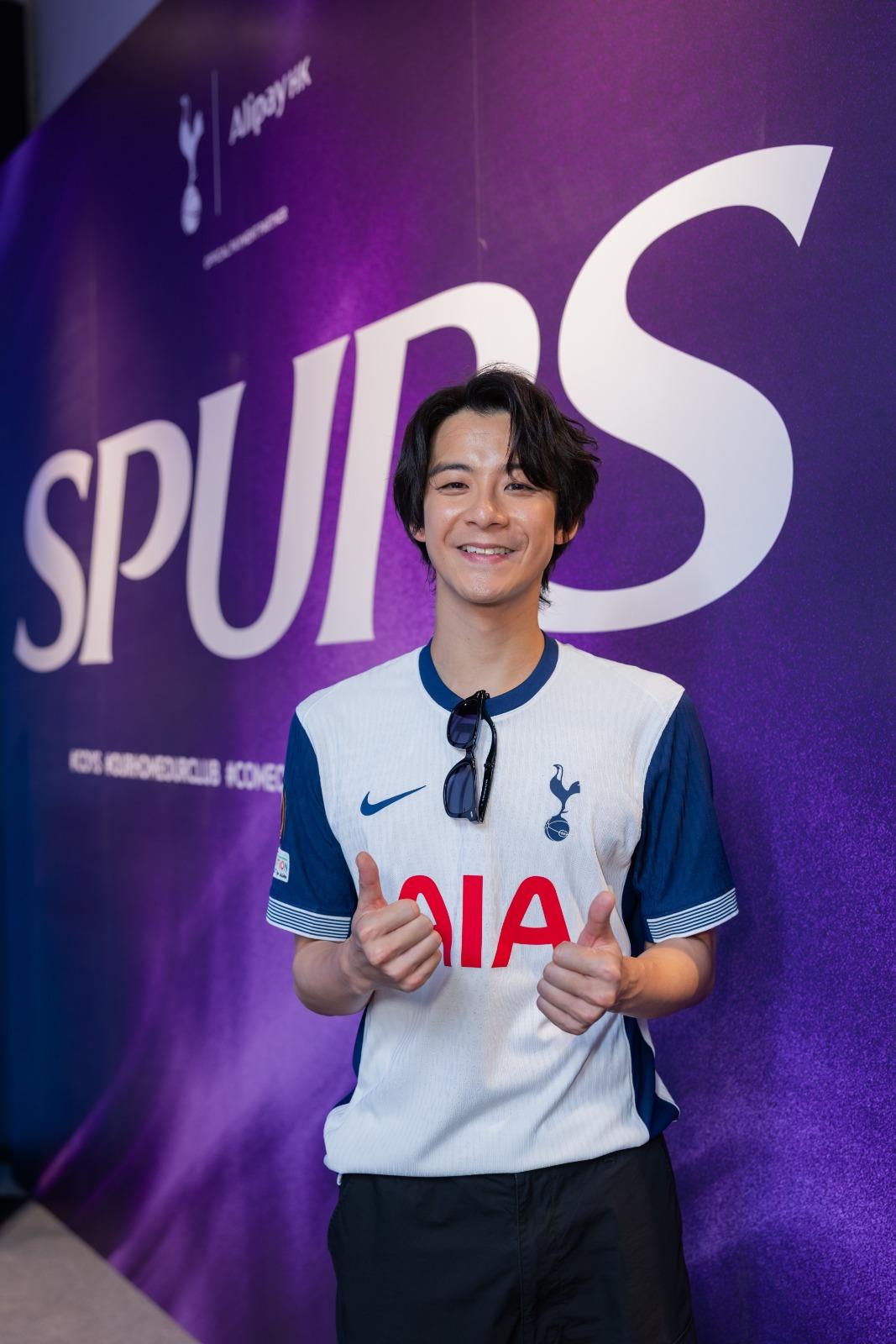 余德丞已購入當日不同位置的多張門票,計畫遊走場內尋找最佳觀賽角度。