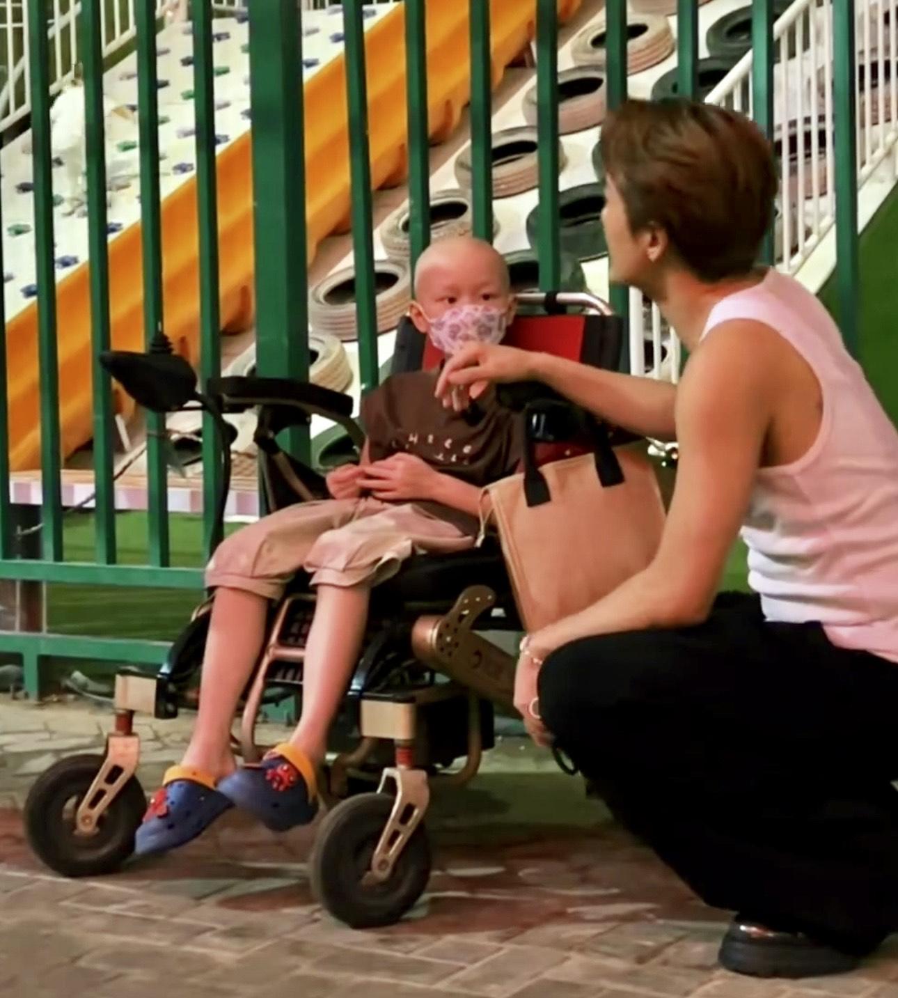 吳克群私下再轉帳5萬救濟。