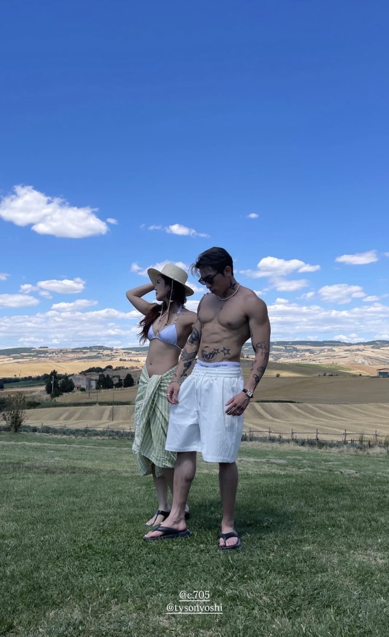 Tyson Yoshi半裸展示爆肌身形。