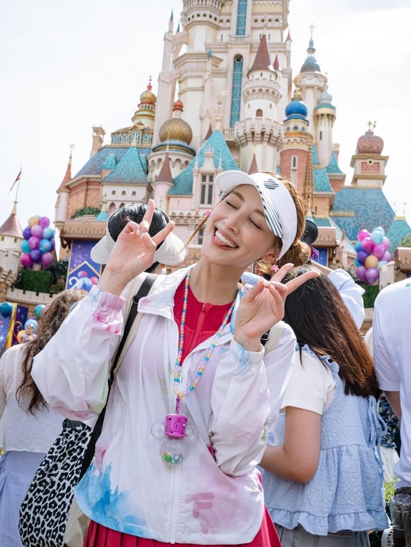 20年後Grace一樣靚,仲多份頑皮。