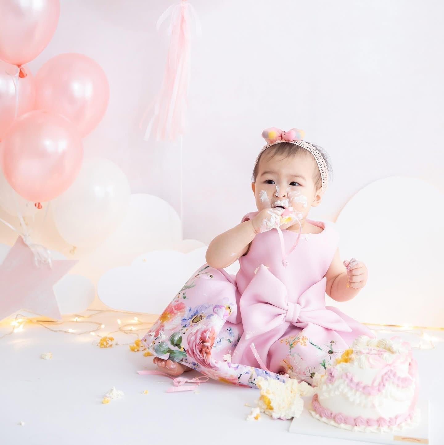 Shiga去年7月為陳家樂誕下女兒陳星頤,轉眼間囡囡已經一歲大。