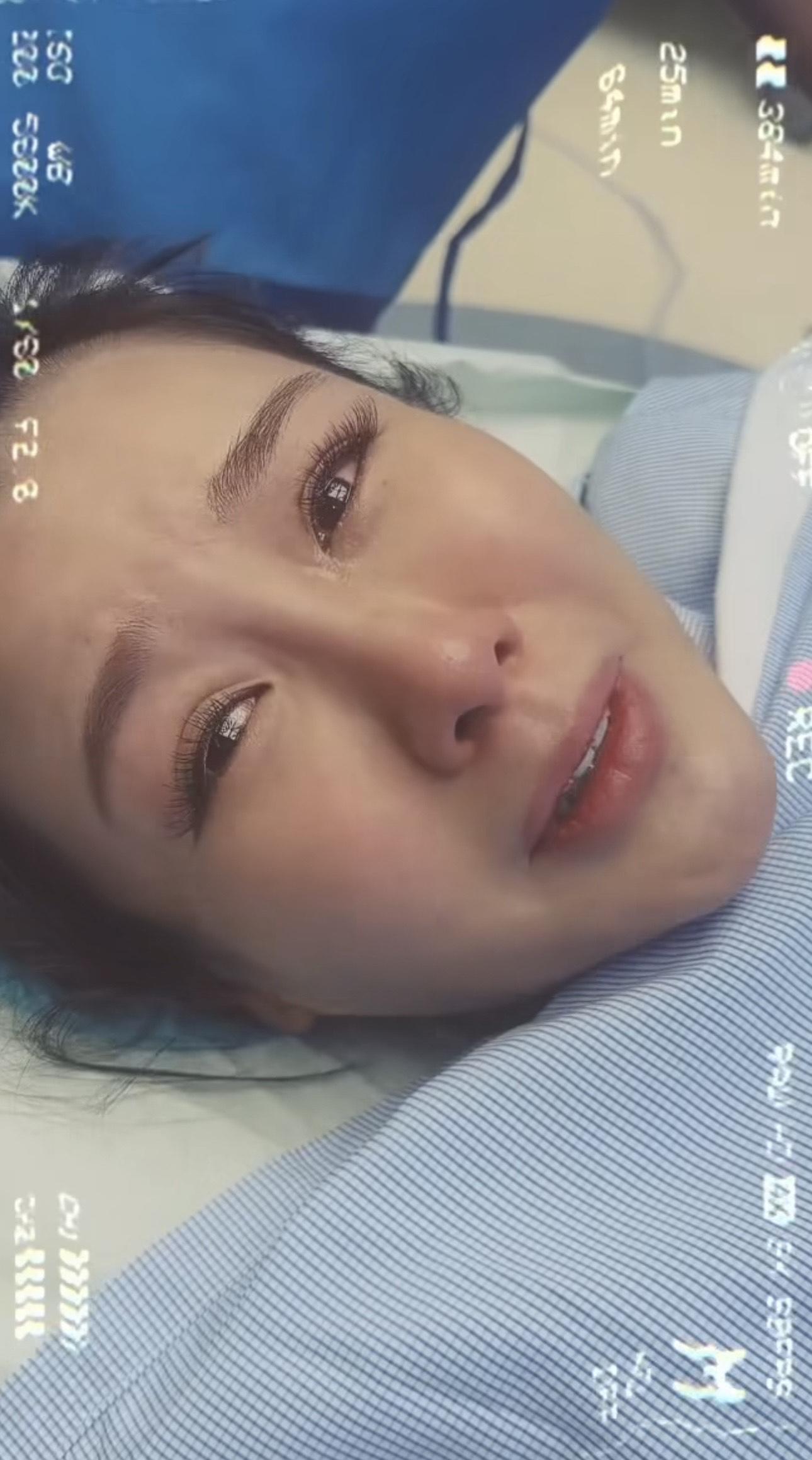 陳詩欣宣布兒子順利出世。