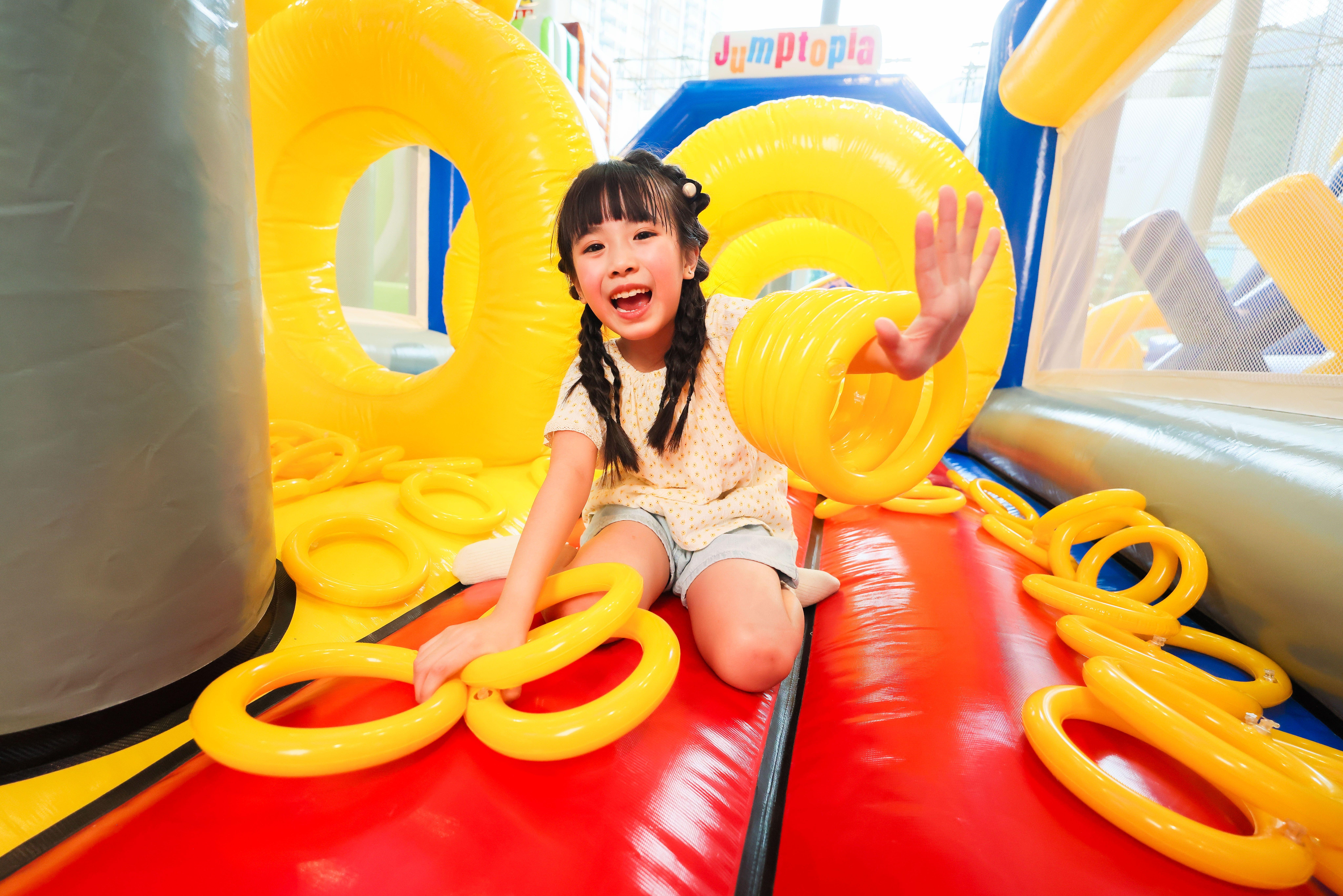 3大超音鼠主題彈床