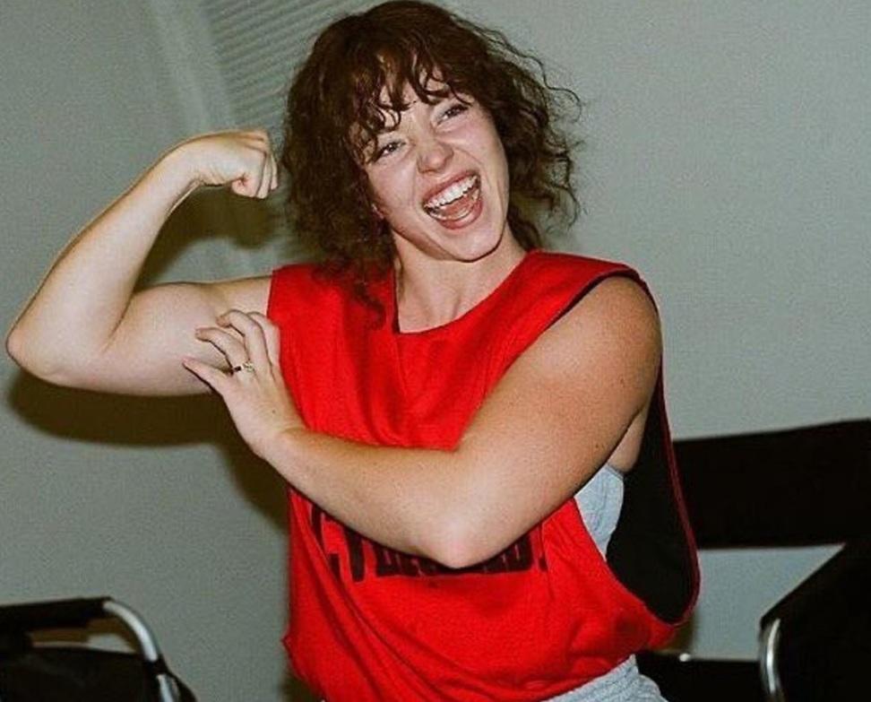 操足3個月,Sydney不再Sweeney。