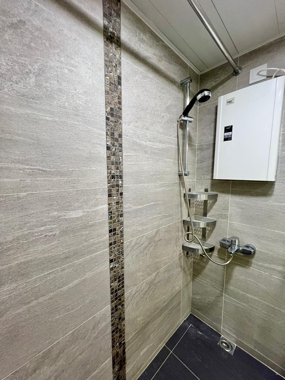 明廁浴室裝修企理。(代理提供)