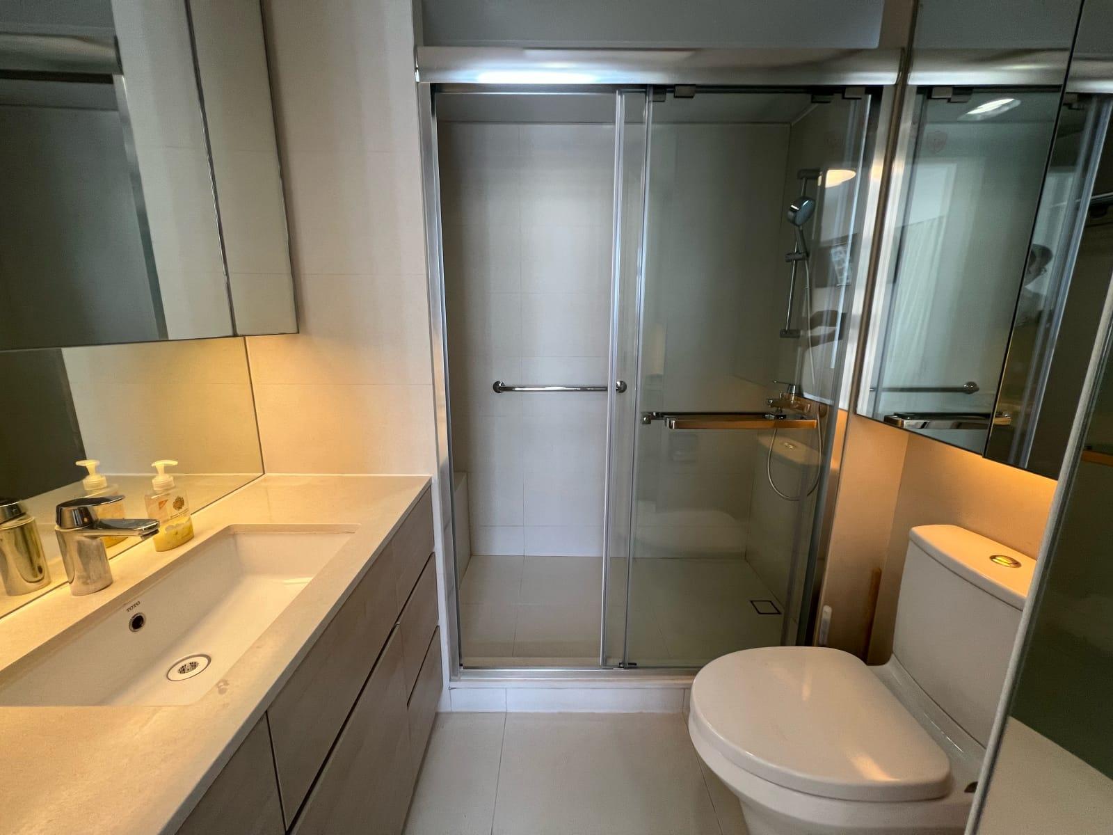 浴室裝修企理新淨。(代理提供)