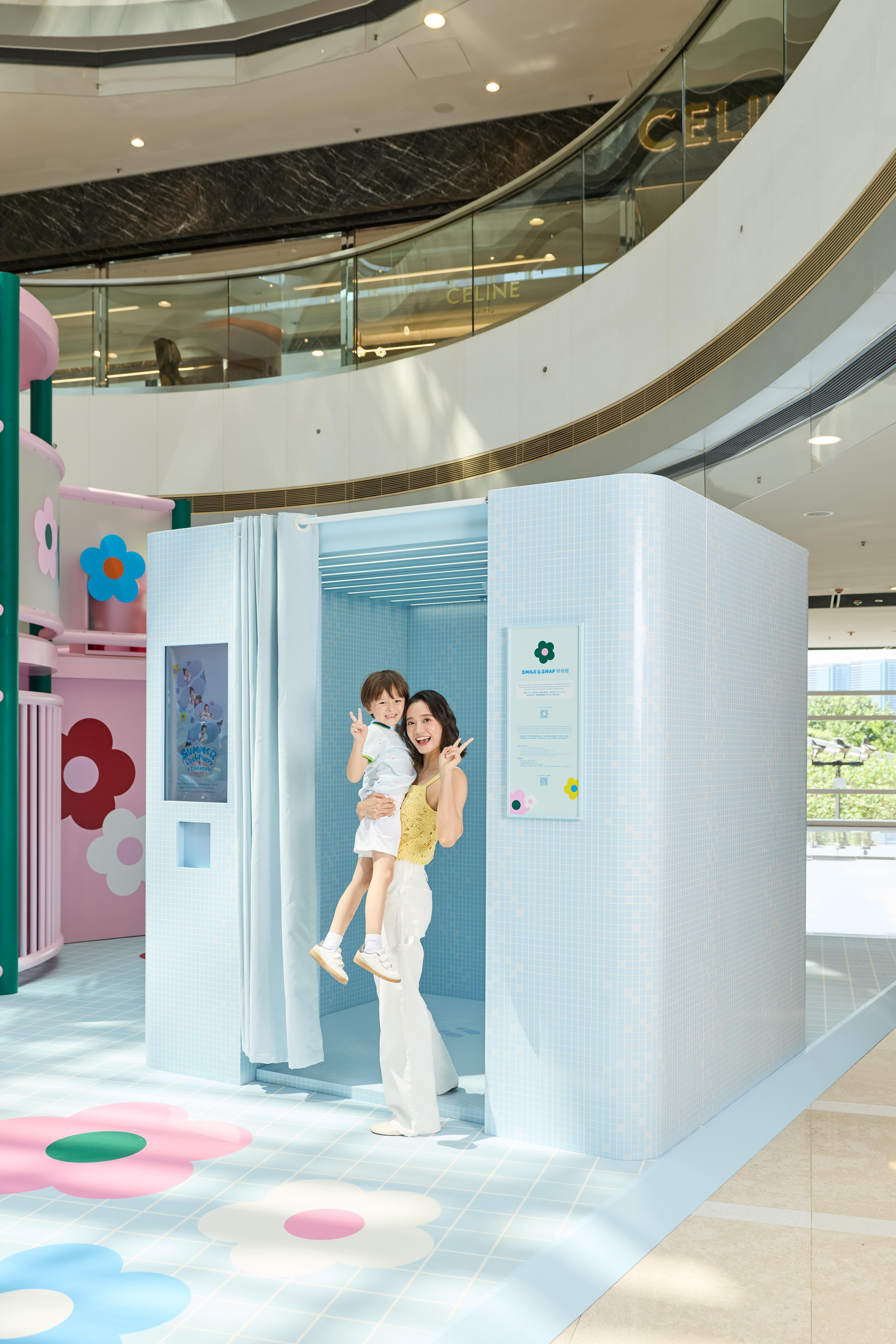 “Smile & Snap” Photo Booth - 「Smile & Snap照相館」