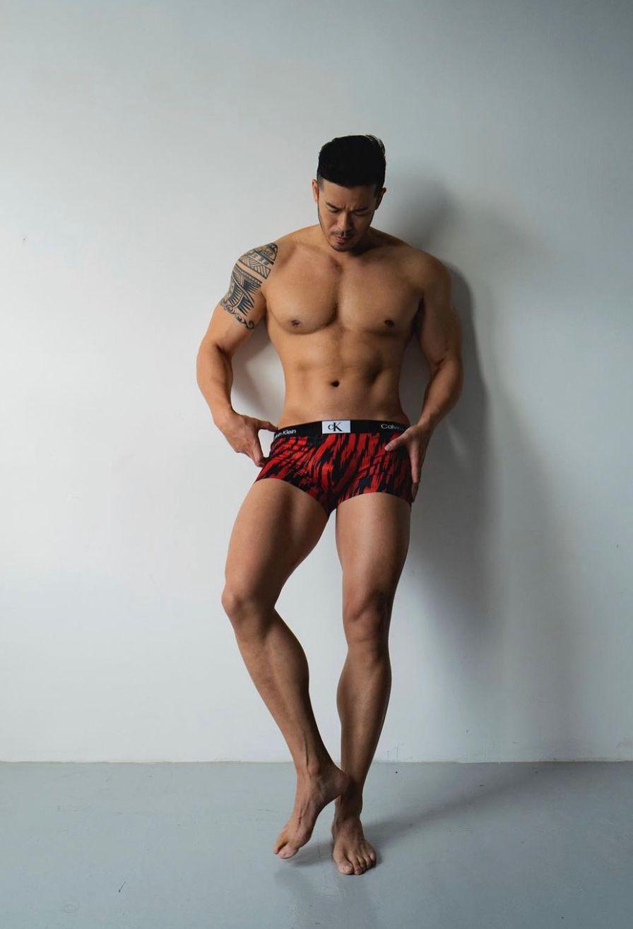 沈震軒無辜與紅姐扯上關係。