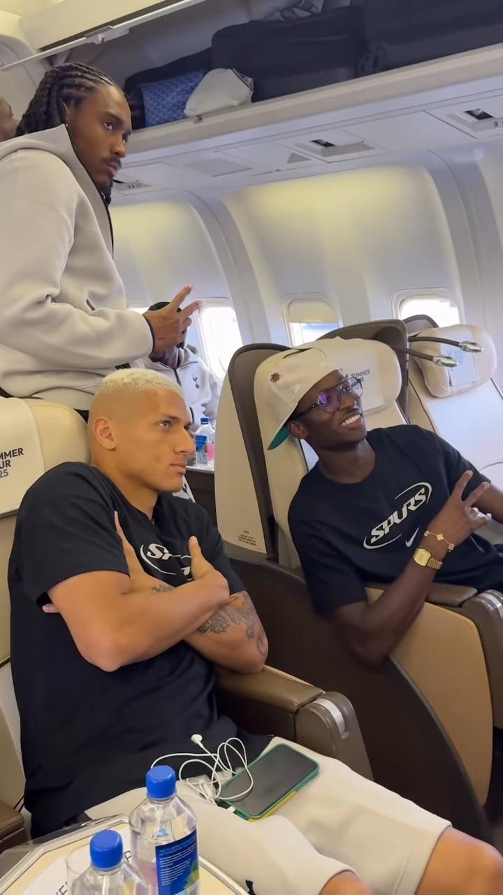 啟德主場館舉行的阿仙奴對熱刺表演賽全城期待。