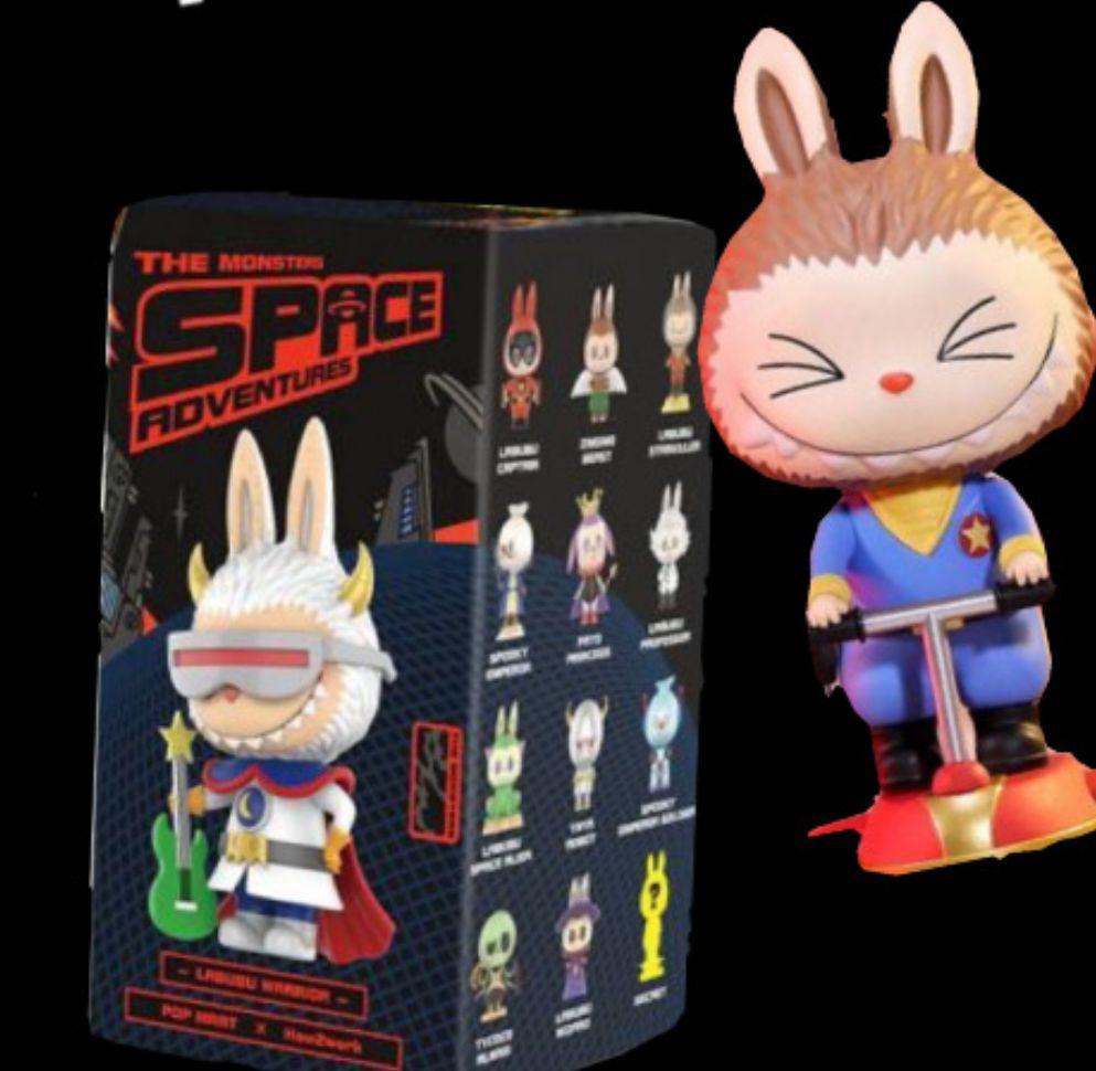 由7月18日至7月20日,憑消費發票即可獲贈Labubu精選盲盒1個(7cm-11cm高),每日限量40個。