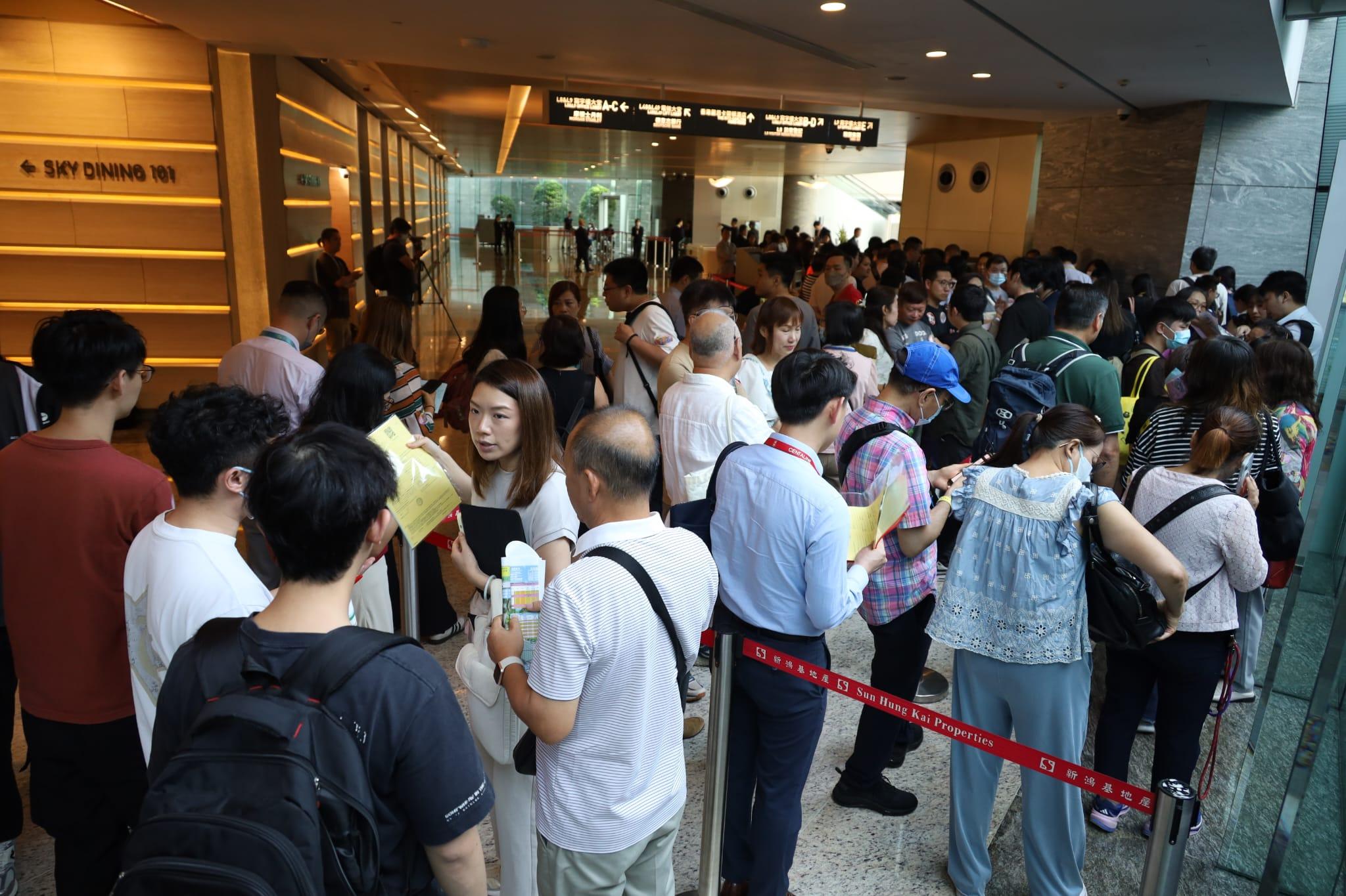 NOVO LAND 3A期次輪開售暫沽116伙 大手客斥逾1600萬掃3伙|屯門新盤