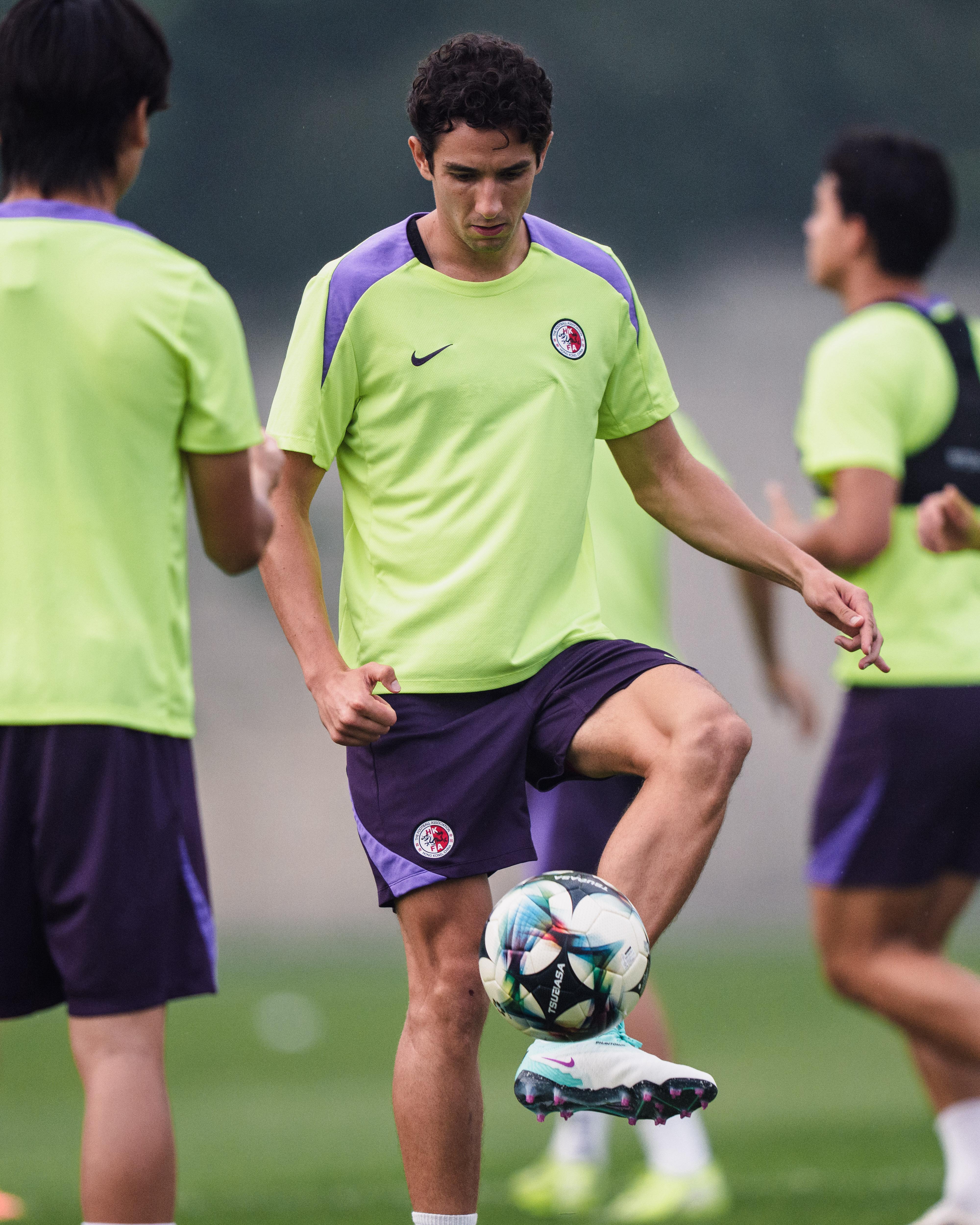 香港隊在備戰對中國隊的東亞盃賽事。(香港足總圖片)