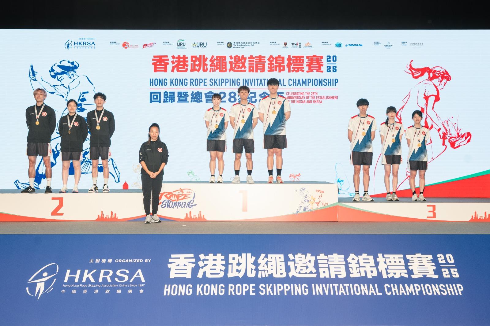 交互繩單人速度比賽混合組廖曉彤、羅駿灝、劉世傑