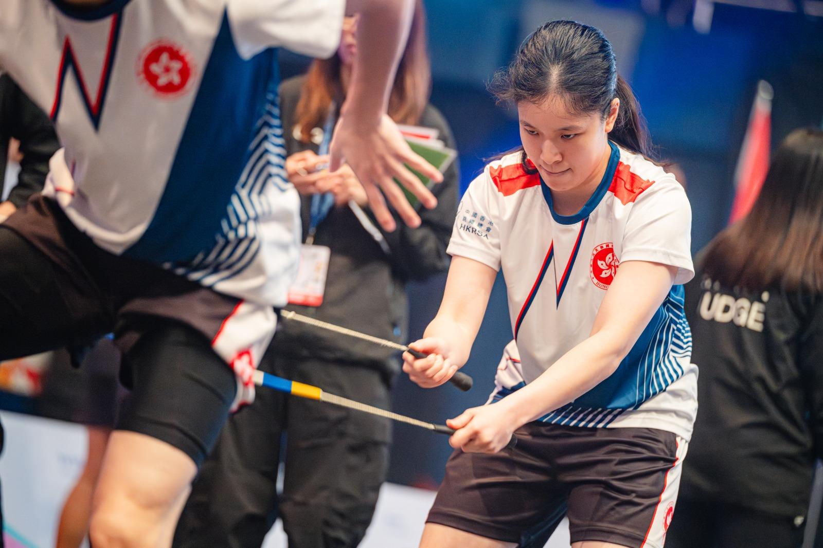 交互繩四人速度跳接力混合組張朗晴