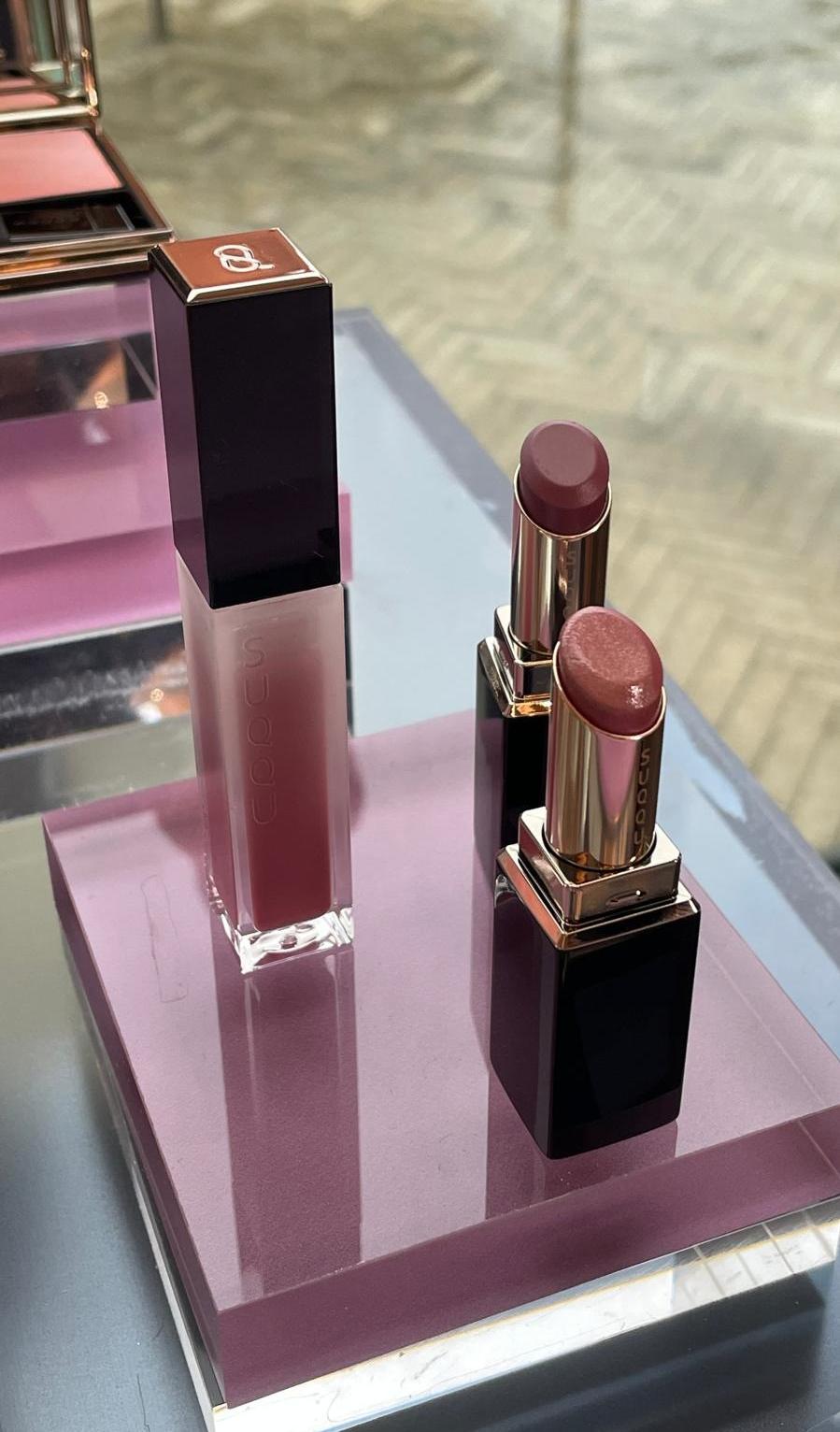 晶采潤艷唇膏$430 及 晶采極潤唇釉 $295