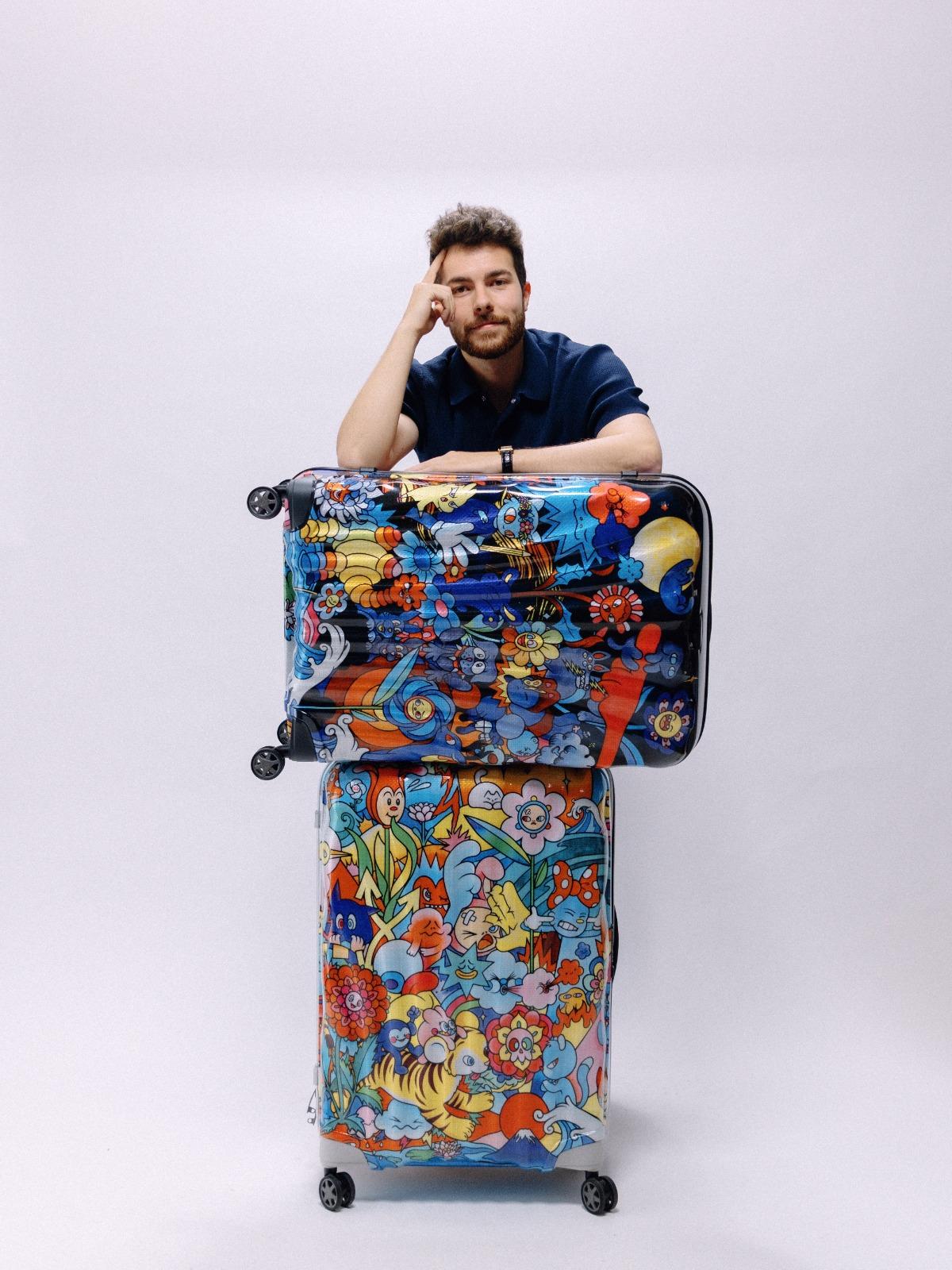 Vexx 是當代最富想像力的年輕藝術家,他創作出一批色彩繽紛的角色,靈感來自童年記憶,模糊了所謂「高雅」與「通俗」的界線。