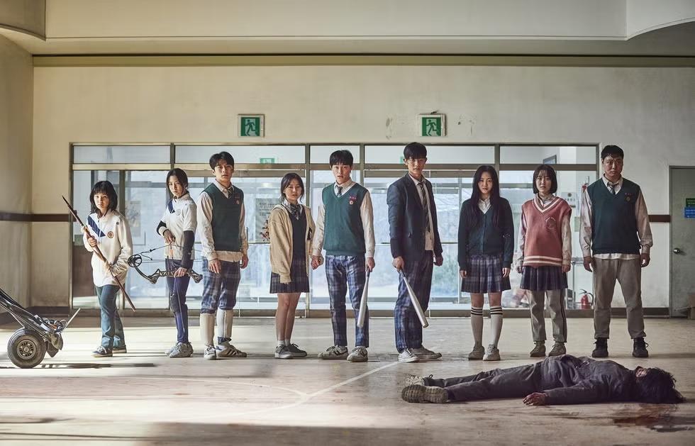 殭屍校園|Netflix官宣《殭屍校園2》四大原班人馬回歸 公開第二季為大學校園