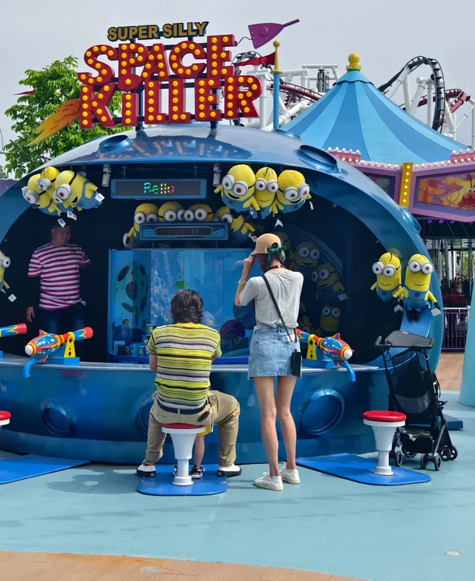 林志玲一家三口遊新加坡